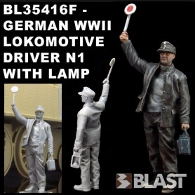 BL35416F - WWII LOKOMOTIVE DRIVER N1 WITH LAMP