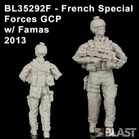 BL35292F - FRENCH SPECIAL FORCES GCP W/ FAMAS  - 2013